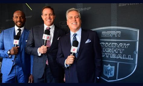 espn pregame|commentators for monday night football.